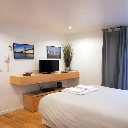 Apartment Graca - Between Graca And Alfama Lisbon