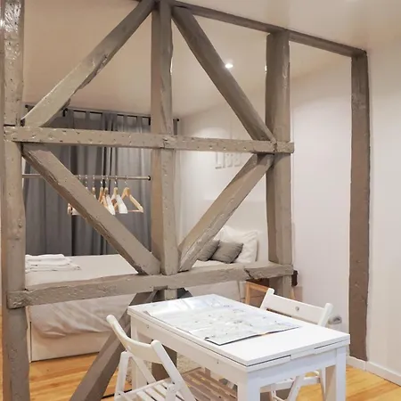 Graca - Between Graca And Alfama شقة